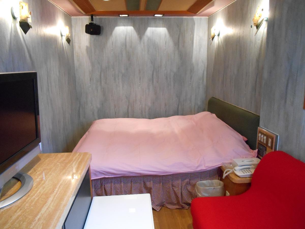 Hotel Ayabe Aine (Adults Only) Kurotanicho Buitenkant foto